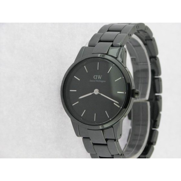 Daniel wellington agujas ceram