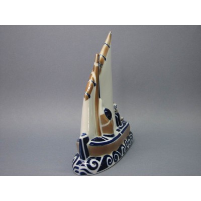 Bote a vela latina