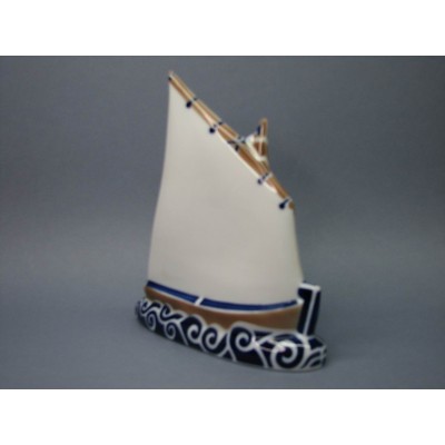 Bote a vela latina