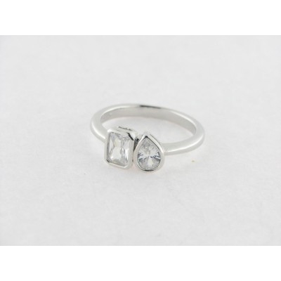 Viceroy Anillo Plata Circonitas